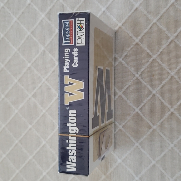 University of Washington Playing Cards - New - Picture 6 of 7